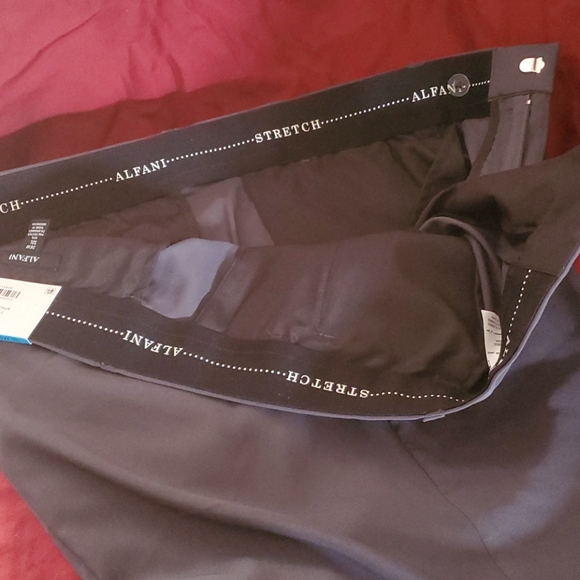 ALFATECH by, Mens Slacks ALFANI. - Picture 4 of 6